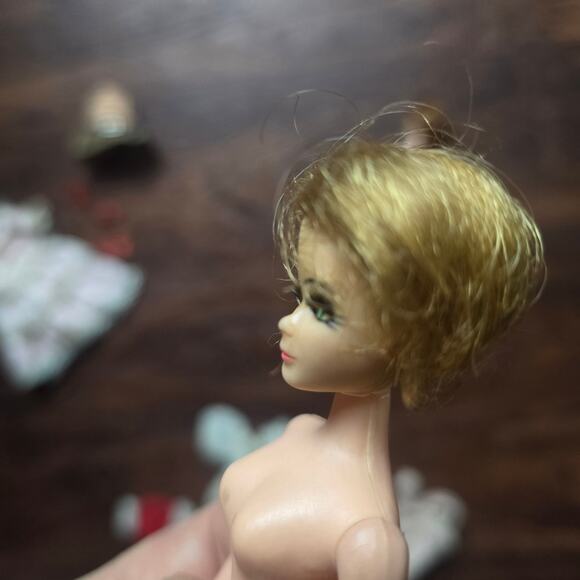 Vintage 1960's/1970 Topper Dawn + Head-to-toe Dawn Doll Bundle + Clothes Shoes - Picture 9 of 9